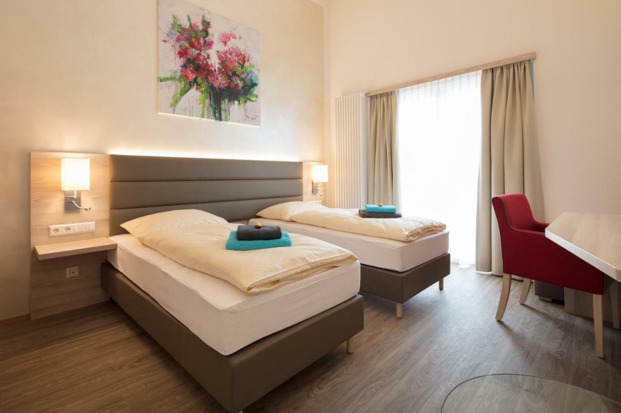 רידלינגן Hotel Gudrun מראה חיצוני תמונה